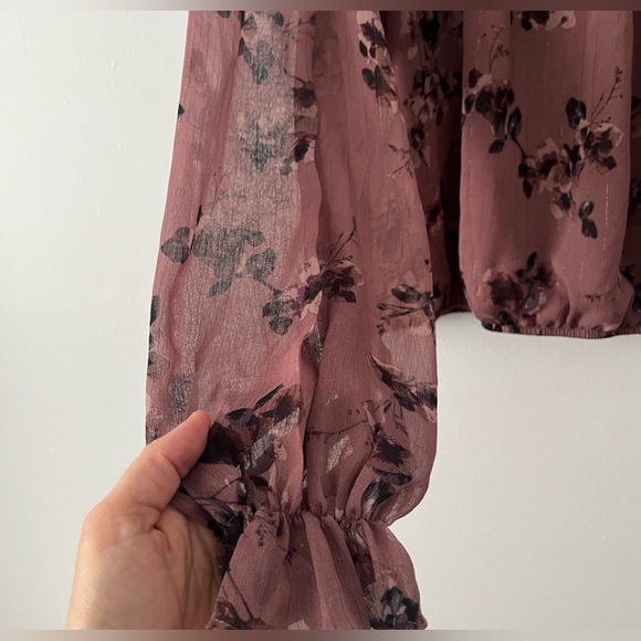 Autre Filles Floral Mauve Blouse- Medium - Picture 5 of 6